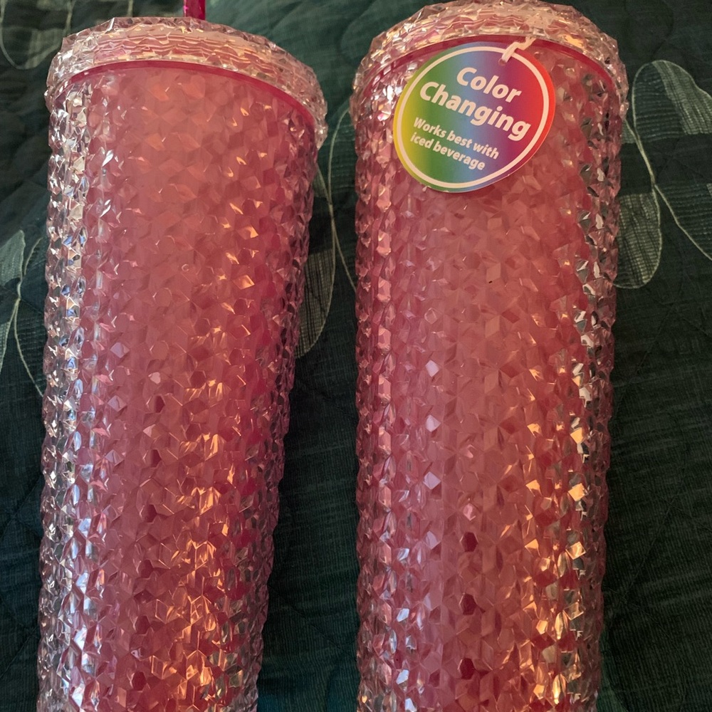 Color changing crystal type tall tumblers